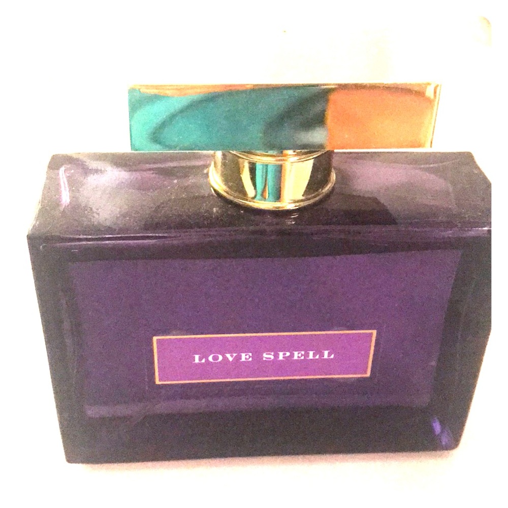LOVE SPELL- Victoria’s Secret Perfume